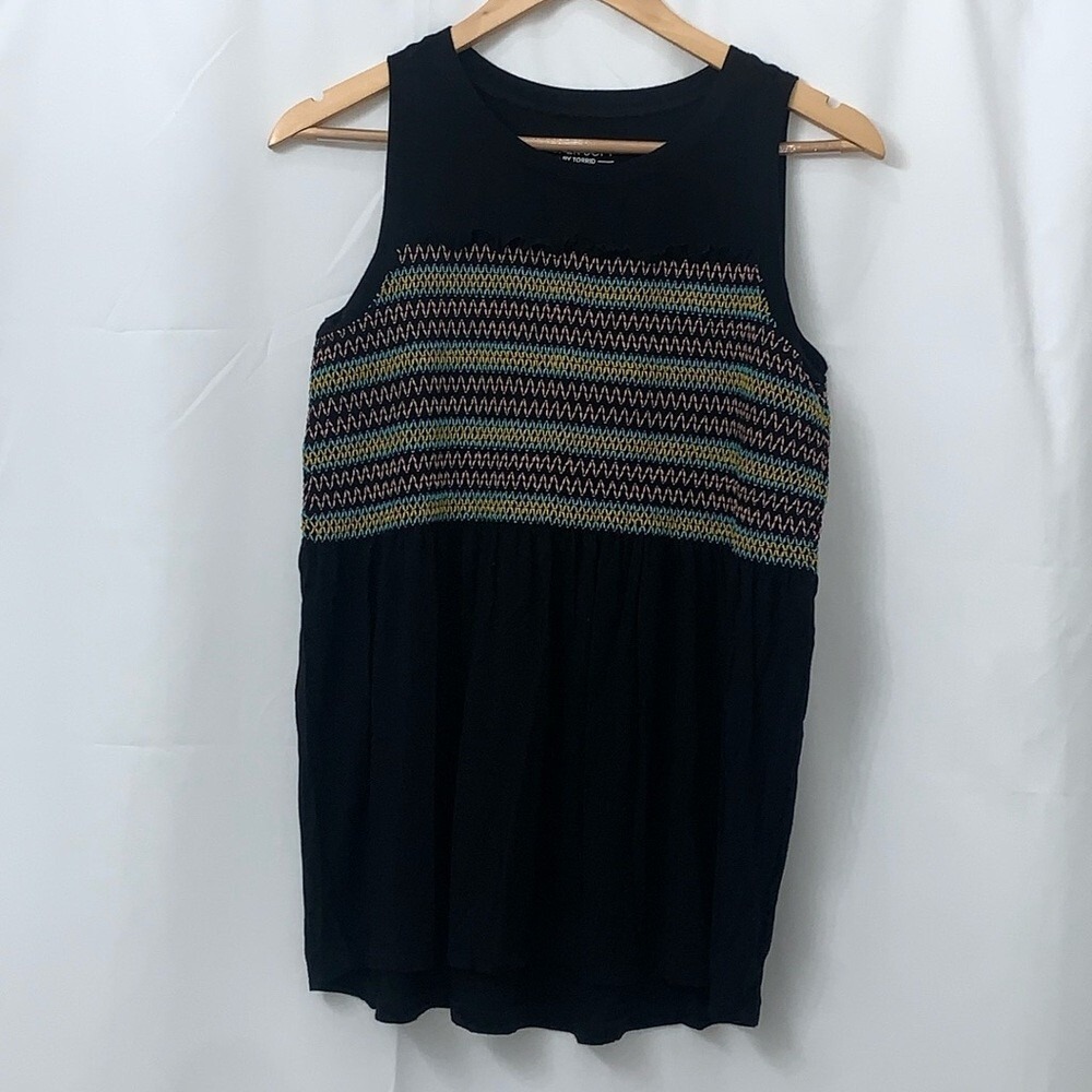 Torrid Super Soft Knit Smocked Tank Top Black‎ Embroidered Plus Size 00 M L